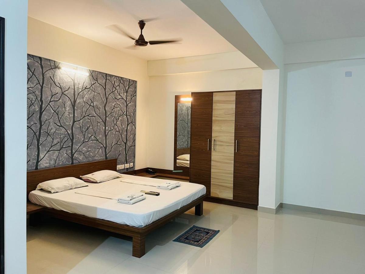 Hotel Radha Pangala Екстериор снимка
