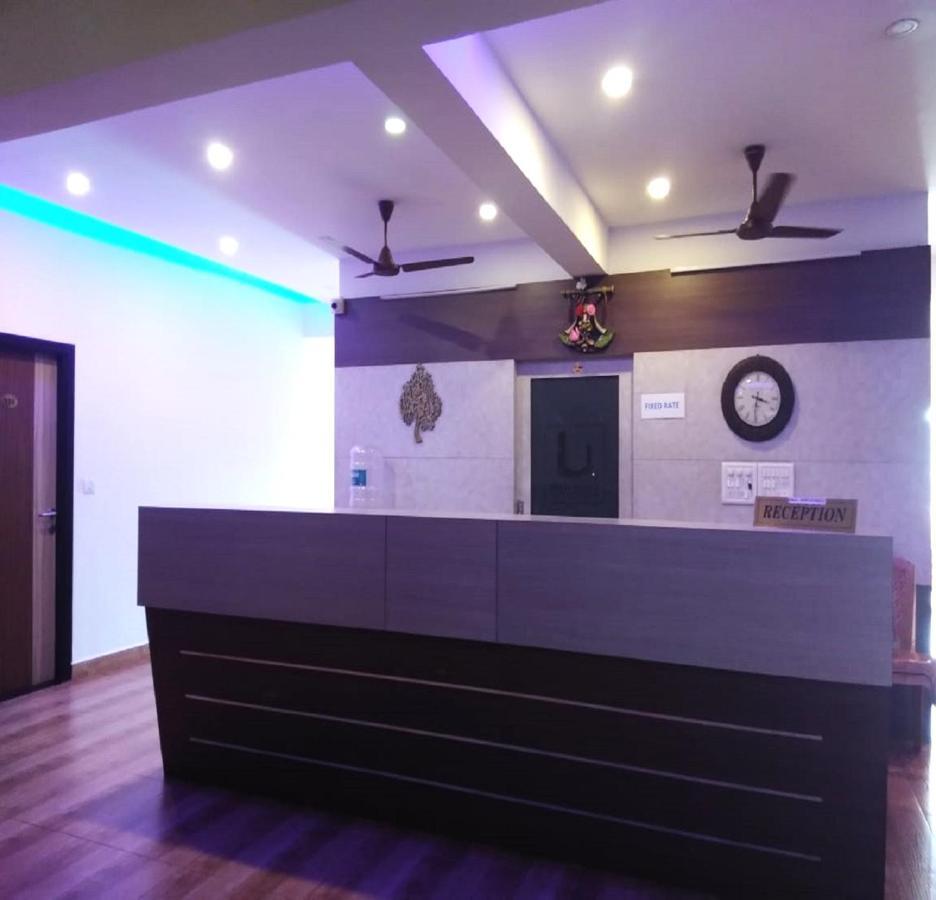 Hotel Radha Pangala Екстериор снимка