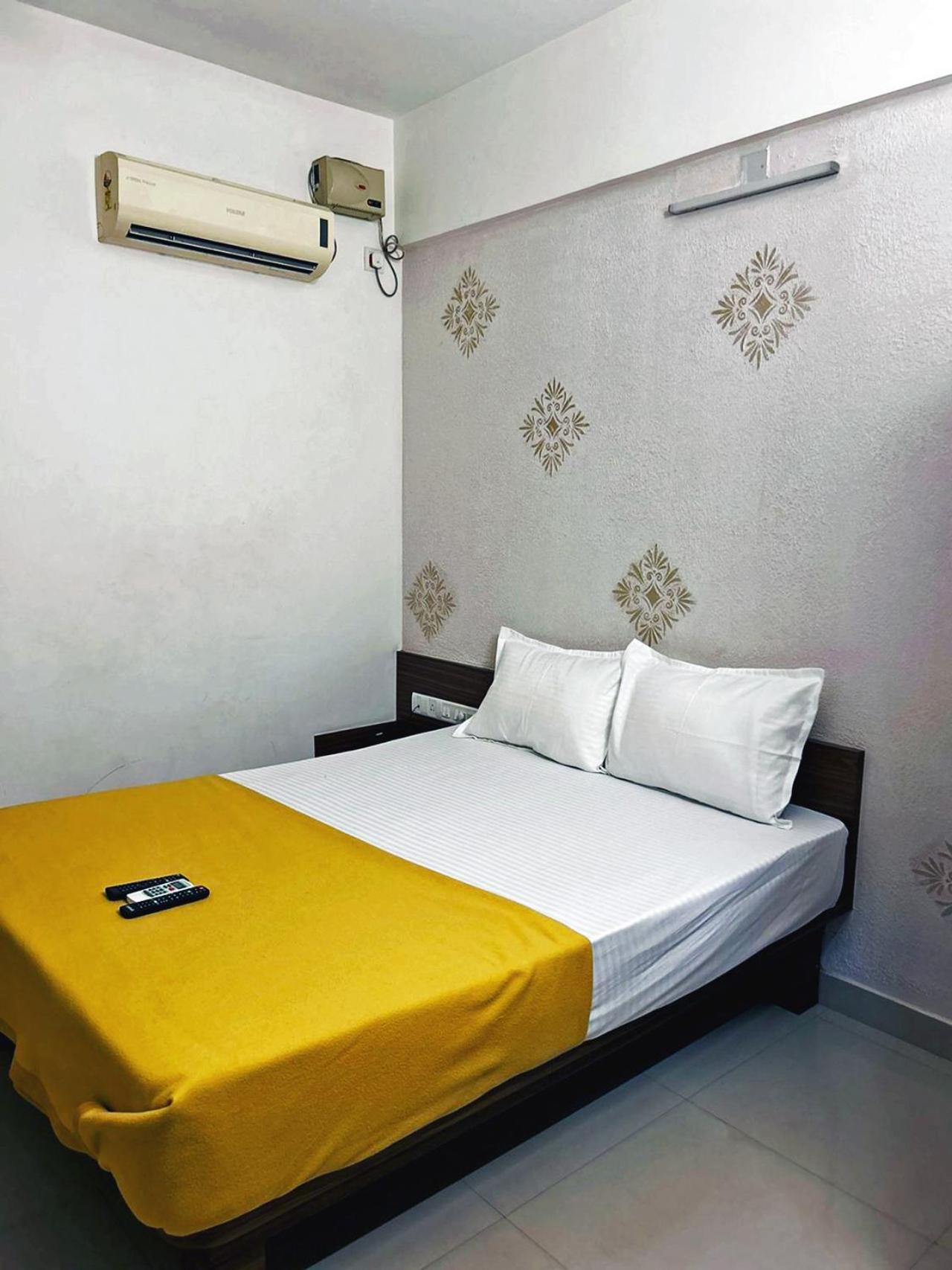 Hotel Radha Pangala Екстериор снимка